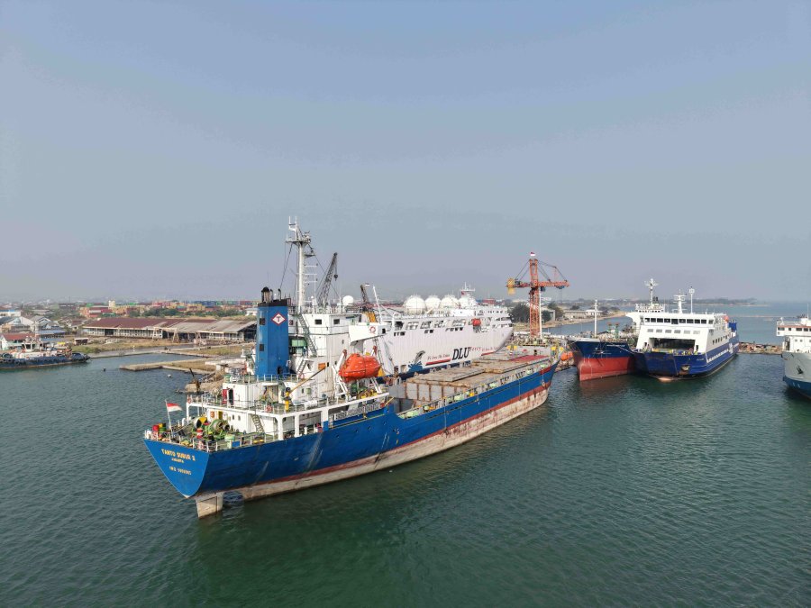 Motor Vessel